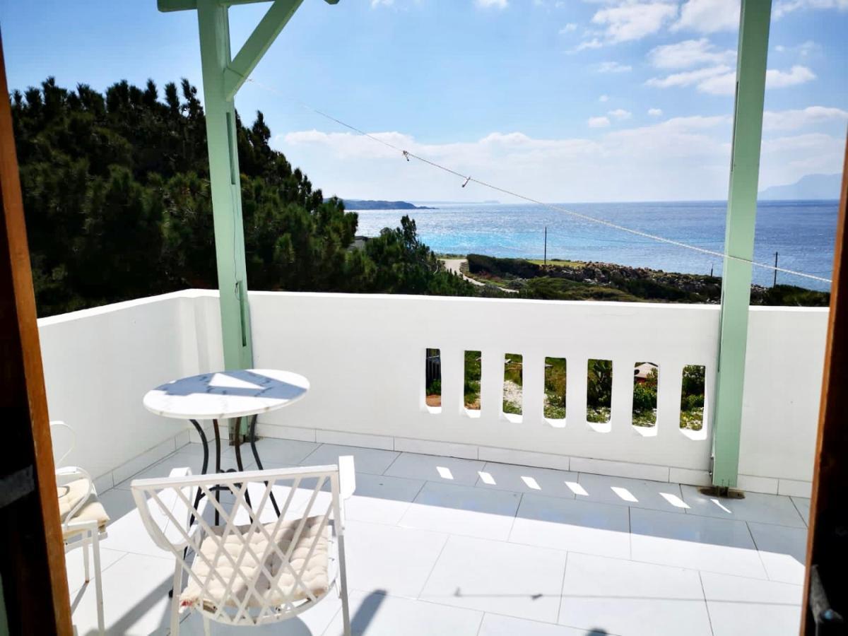 Апарт отель Kathys Island Retreat Adia Экстерьер фото