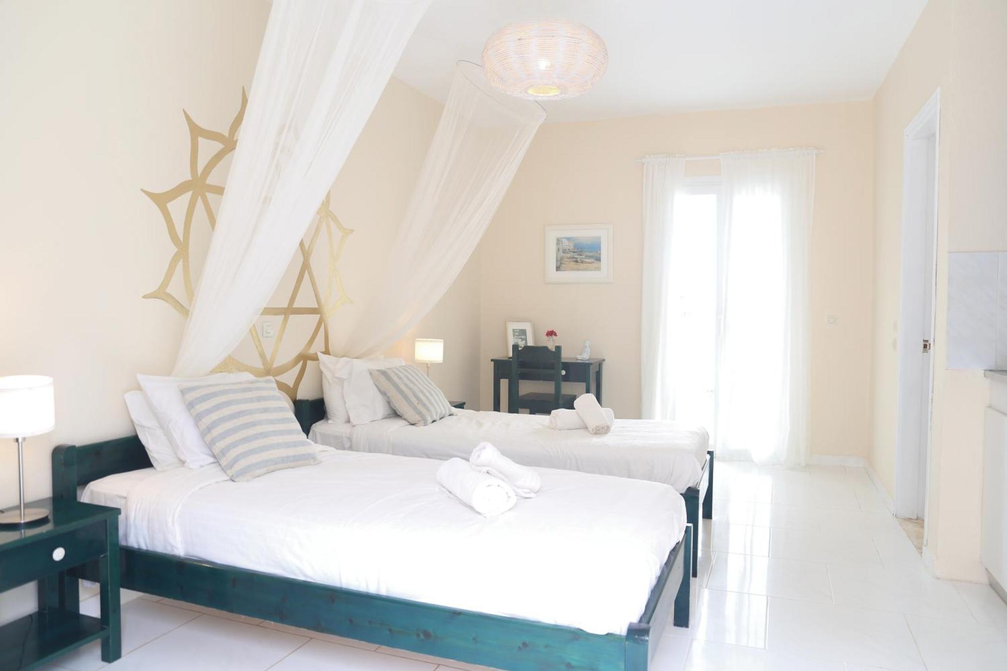 Апарт отель Kathys Island Retreat Adia Экстерьер фото